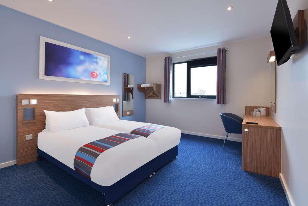 Travelodge Caerphilly Chambre photo